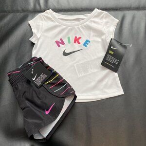 NWT Nike Athletic Set Baby Girls Size 18 Months